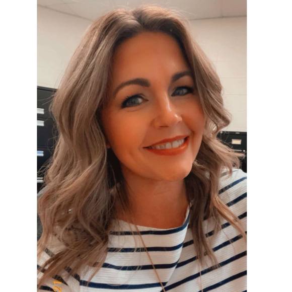 Meet your Posher, Deana - Picture 1 of 1